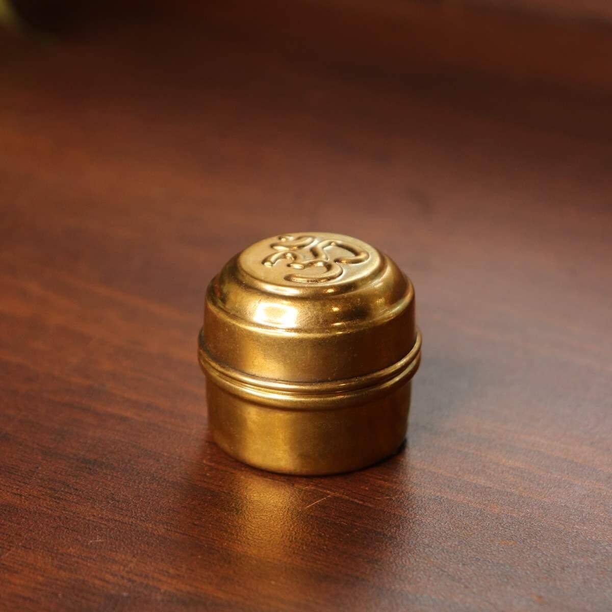 Brass Sindoor Dibbi OM-Set of 4 | Kumkum Box | Sindoor Dani for Festival gifts | class MsoNormal Brass